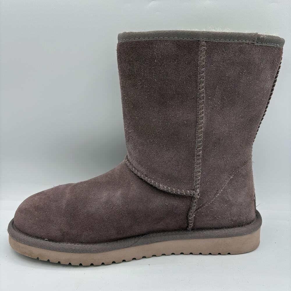 Koolaburra by Ugg Koola Short Grey Shearling Boots, size 8 W